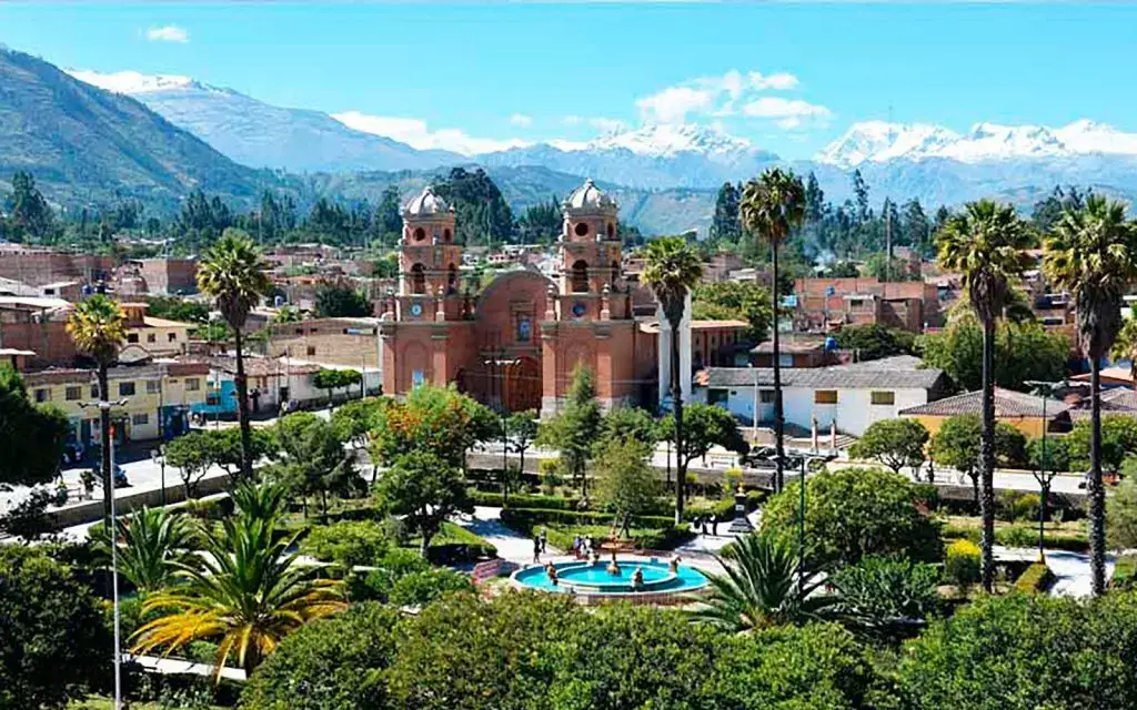 Guía Completa de Carhuaz: Lo que debes saber